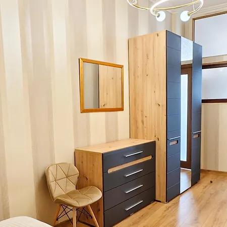 с двумя спальнями аркадийский дворец Apartment Odesa