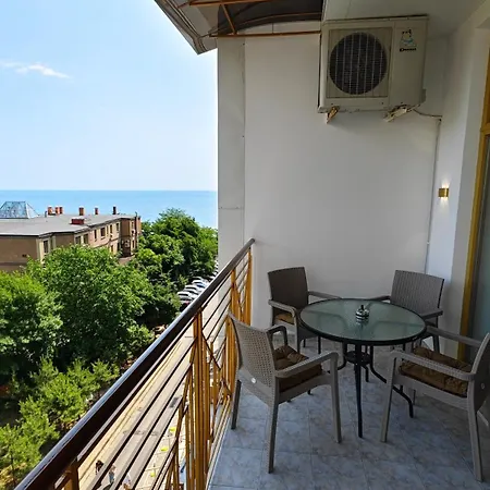 с двумя спальнями аркадийский дворец * Odessa