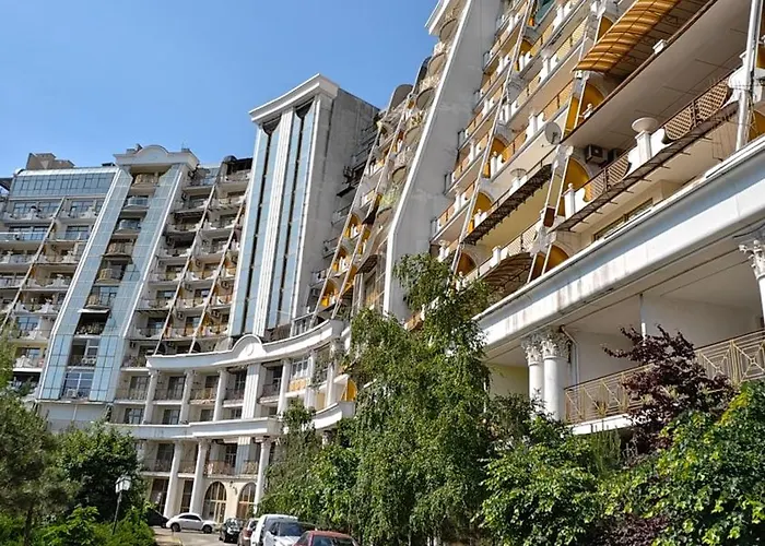 Apartament с двумя спальнями аркадийский дворец