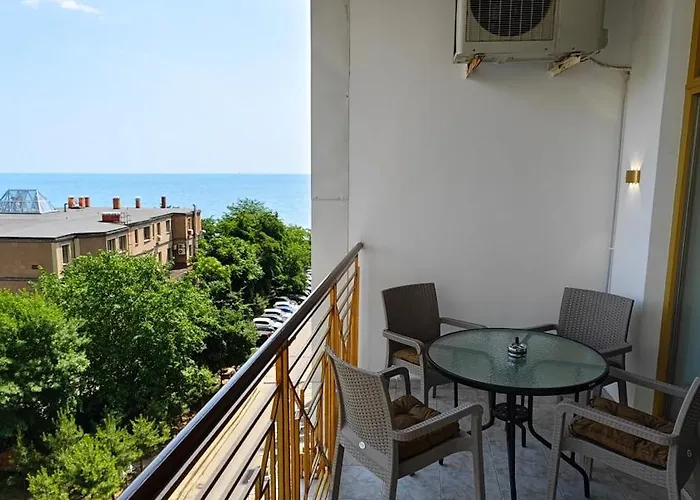 с двумя спальнями аркадийский дворец * Odessa