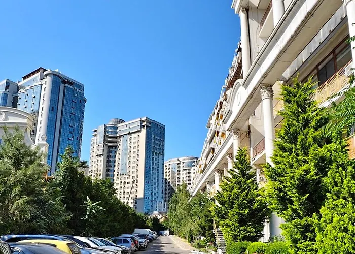 с двумя спальнями аркадийский дворец Apartament Odessa